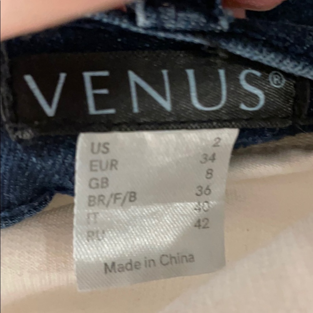 Jeans - Picture 5 of 5